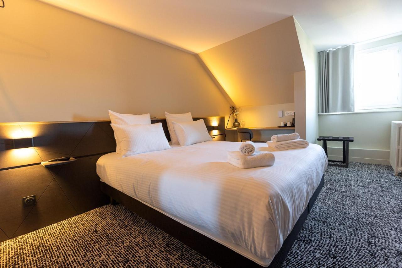 Logis Hotel & Restaurant Le Vert Bocage Franqueville-Saint-Pierre Eksteriør billede