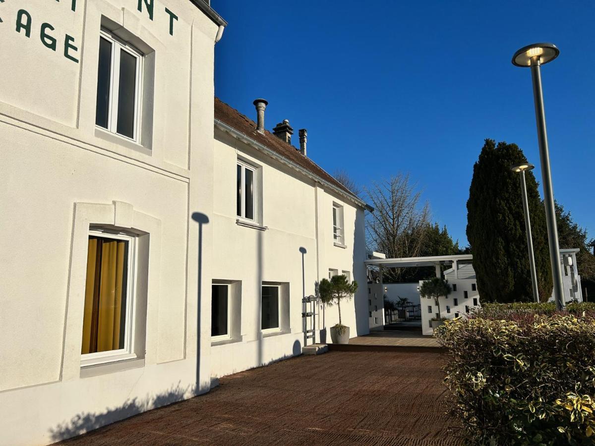 Logis Hotel & Restaurant Le Vert Bocage Franqueville-Saint-Pierre Eksteriør billede