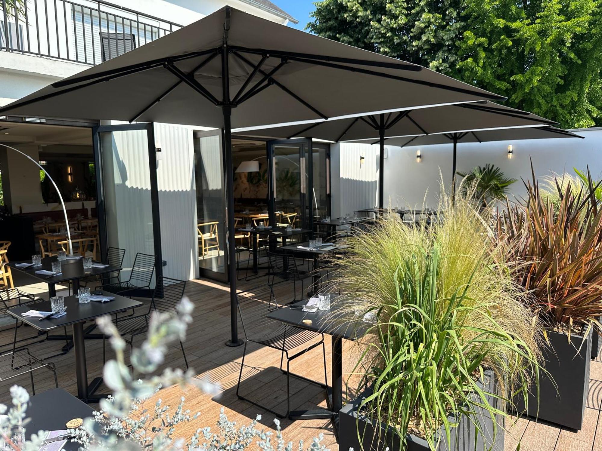 Logis Hotel & Restaurant Le Vert Bocage Franqueville-Saint-Pierre Eksteriør billede